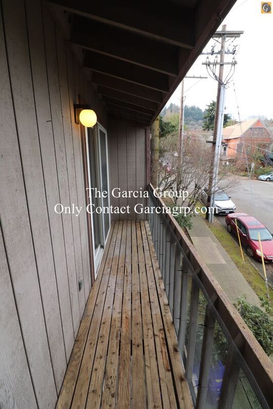 Building Photo - 3712 S Kelly Ave