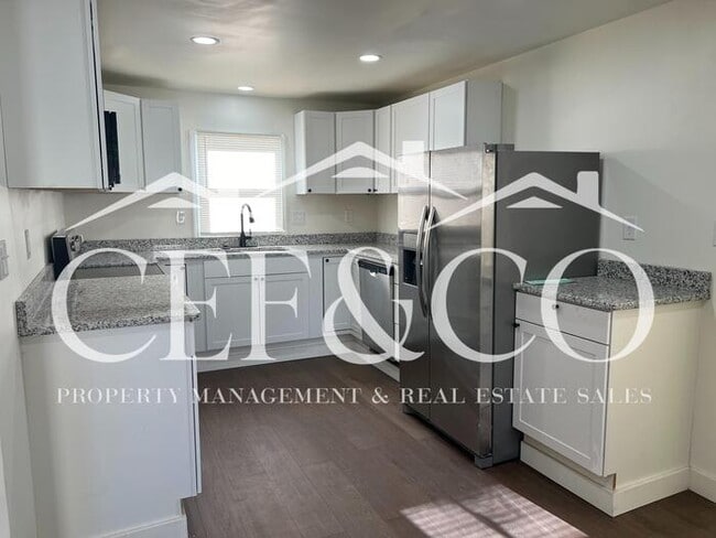 Building Photo - Beautifully maintained 4-bedroom, 3-bath home now available in Duncan!