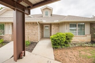 Building Photo - 5600 Campbell Creek Dr
