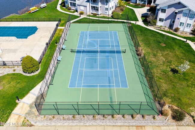 Building Photo - 50 Valentine St