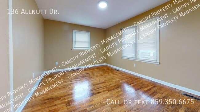 Building Photo - 136 Allnutt Dr