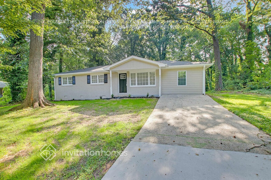 Primary Photo - 7110 Carolyn Cir