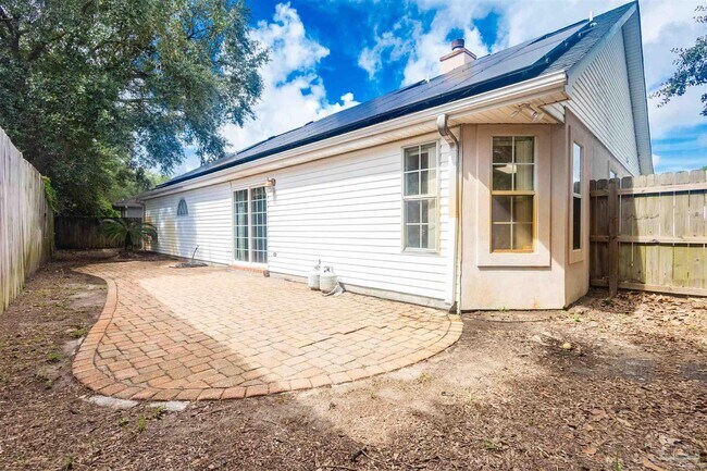 Building Photo - 873 Brande Ct