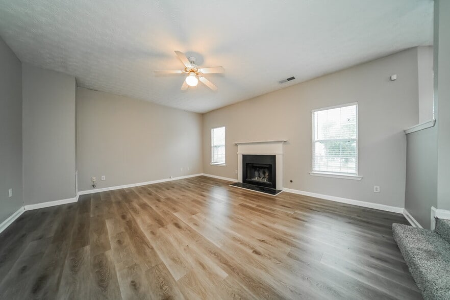 Building Photo - 505 Concord Terrace