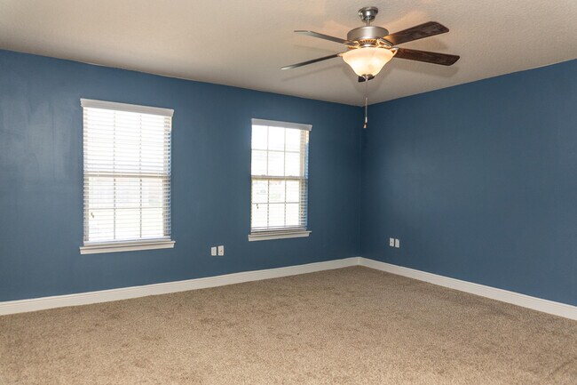 Building Photo - 3366 Wild Hare Ln