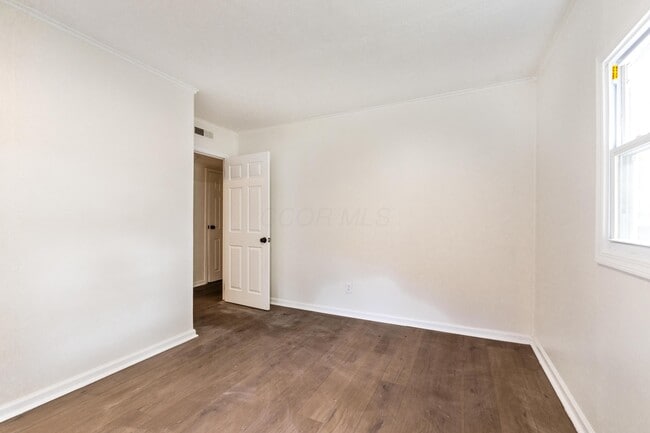 Building Photo - 2778 Grasmere Ave