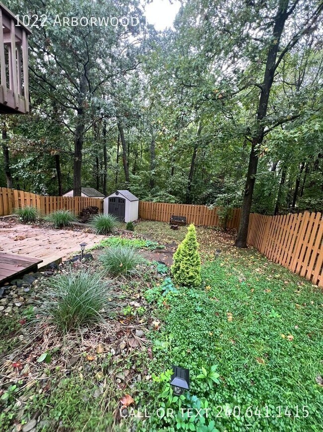 Building Photo - 1022 Arborwood Pl