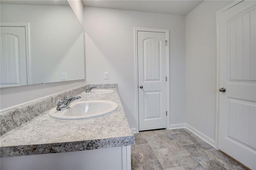 Building Photo - 88 Shadwood Pl