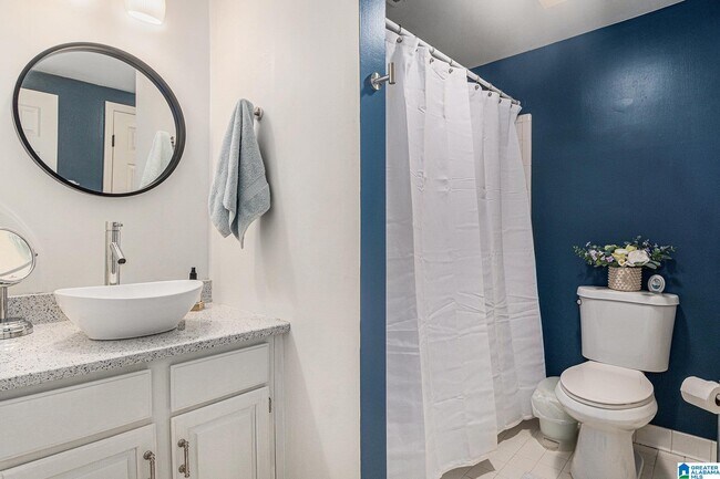 Building Photo - 5539 Hampton Heights Dr