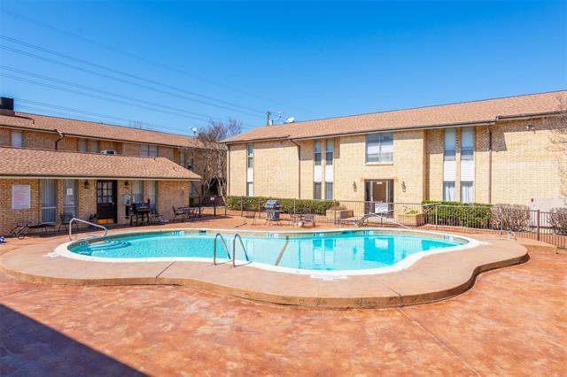 Building Photo - 5076 Matilda St