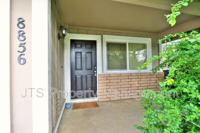 Building Photo - 8856 N Winding Way