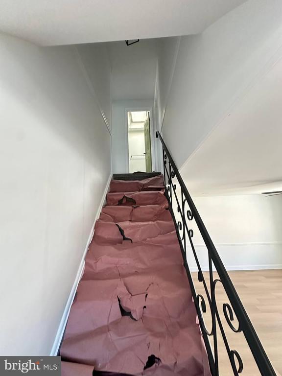 Building Photo - 3125 Belgreen Terrace