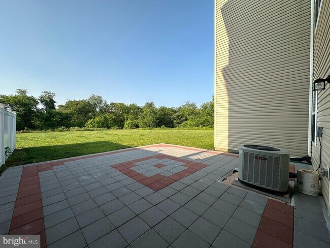 Building Photo - 10373 Lantern Ln