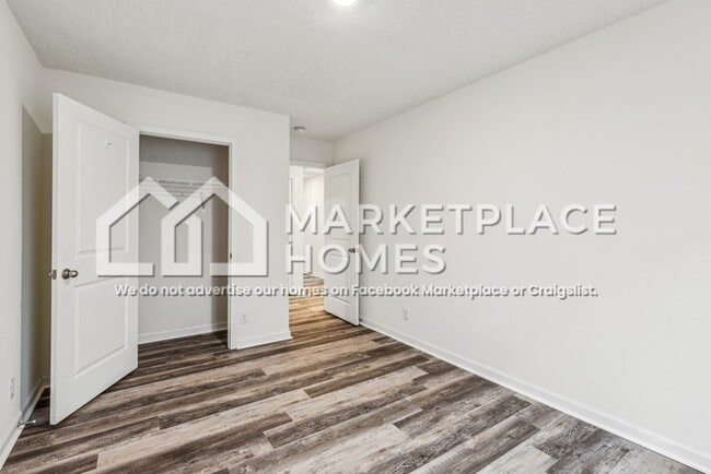 Building Photo - 1425 Willow Springs Dr