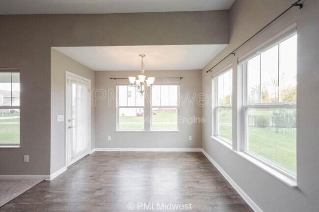 Building Photo - 4642 Creighton Ln