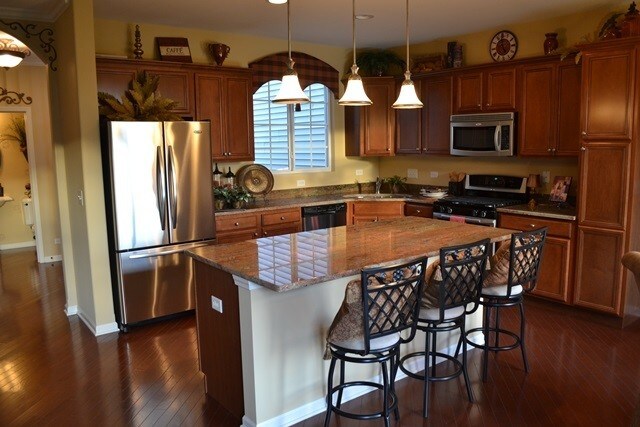 Building Photo - 3704 Monica Ln