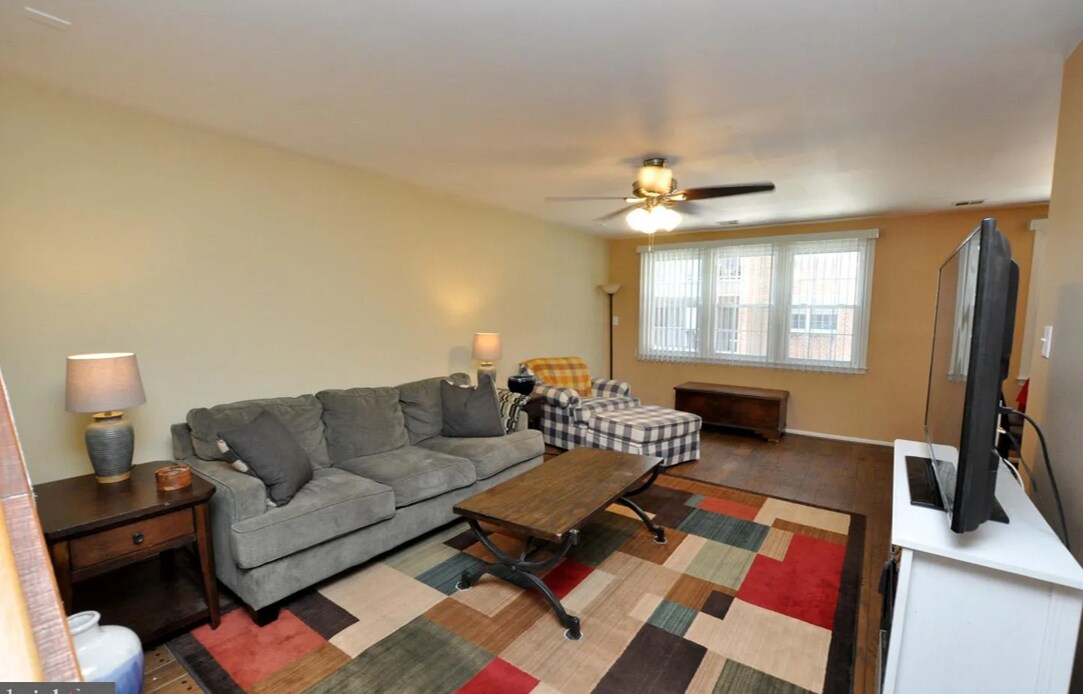 Building Photo - 400 N Haddon Ave