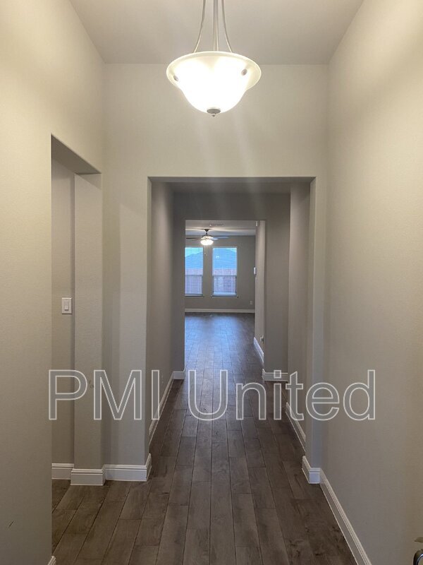 Primary Photo - 249 Irish Moss Dr