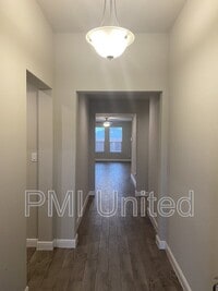 Building Photo - 249 Irish Moss Dr