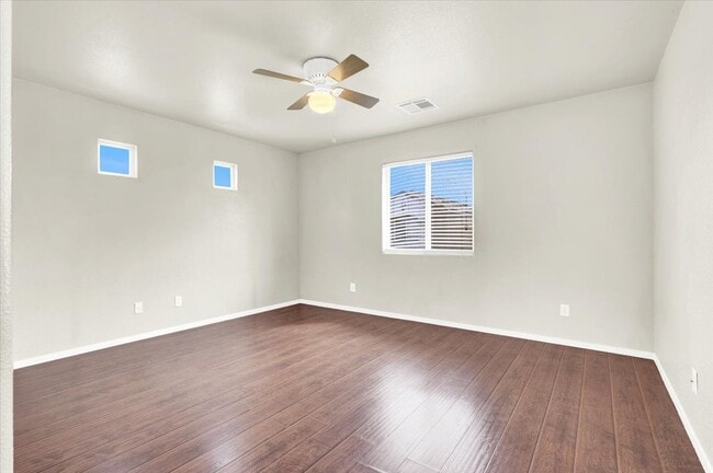 Building Photo - 6909 Graceful Cloud Ave