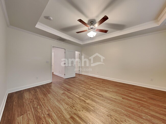 Building Photo - 121 Sweet Gum Dr