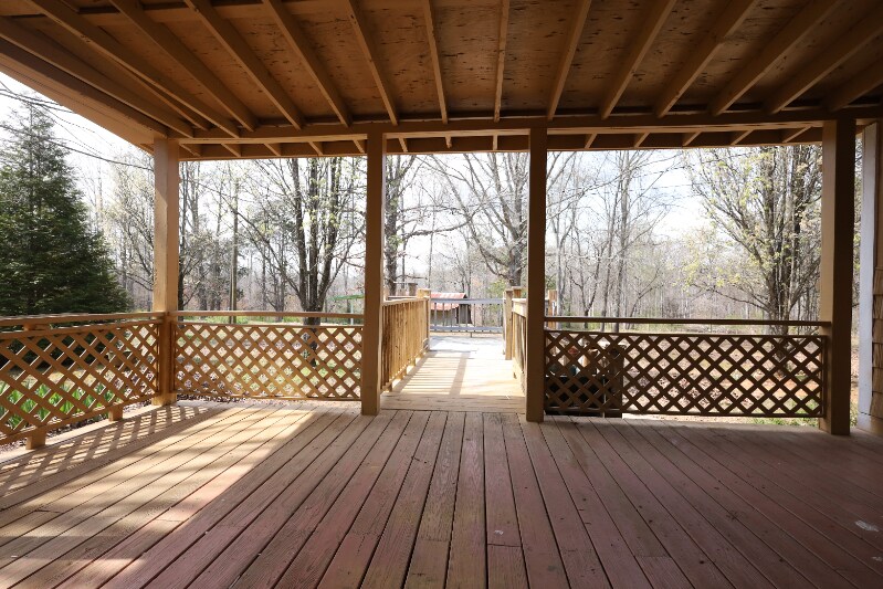 Building Photo - 1653 Walker Ln