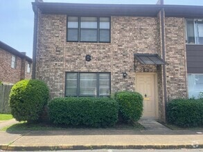 Building Photo - Don't Miss Out! Wont Last Long!