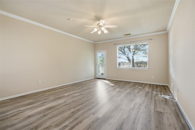 Building Photo - 2733 Domenico Ln