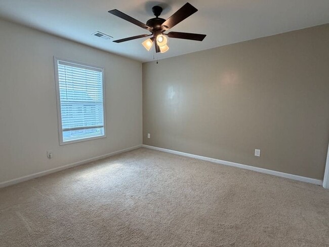 Building Photo - 1097 Sapphire Dr