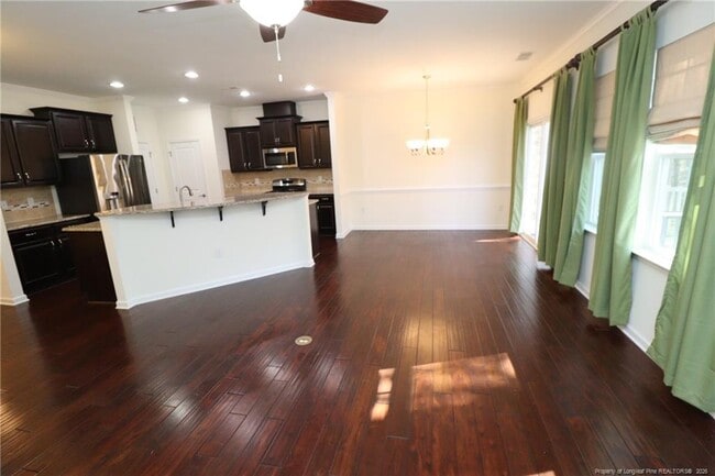 Building Photo - 208 Kylemore Cir