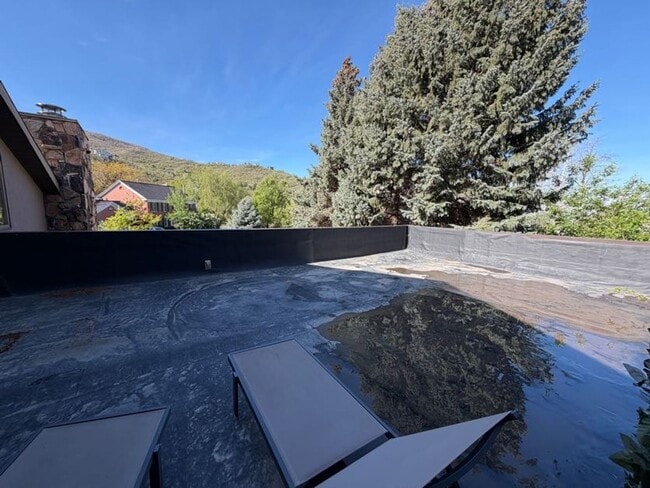 Building Photo - Beautiful Bountiful Home Near Temple & Mueller Park – Prime Location