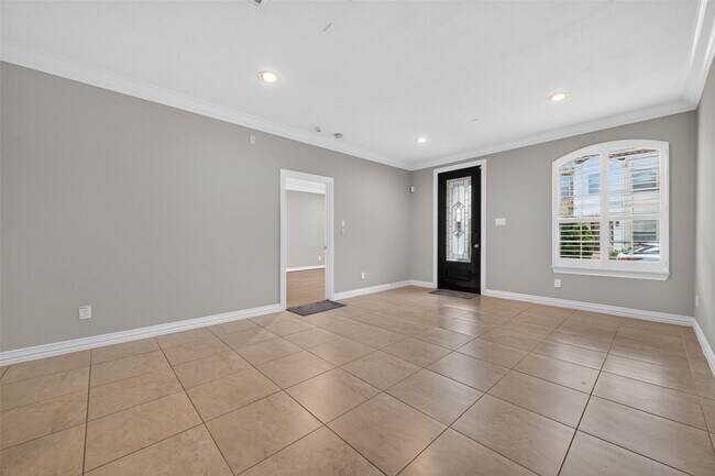 Building Photo - 13423 Preston Cliff Ct