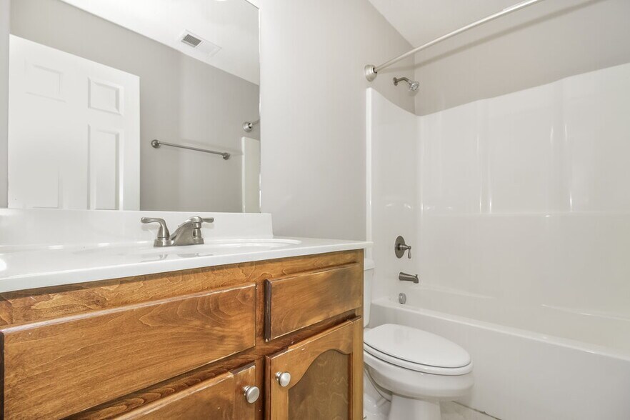 Building Photo - 11662 Underwood Dr