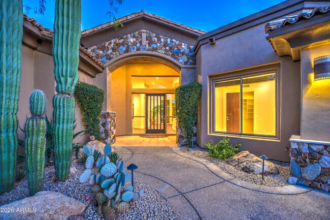 Building Photo - 9671 E Monument Dr