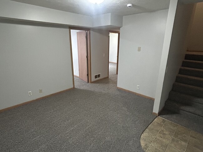 Primary Photo - 2910 N 42nd St