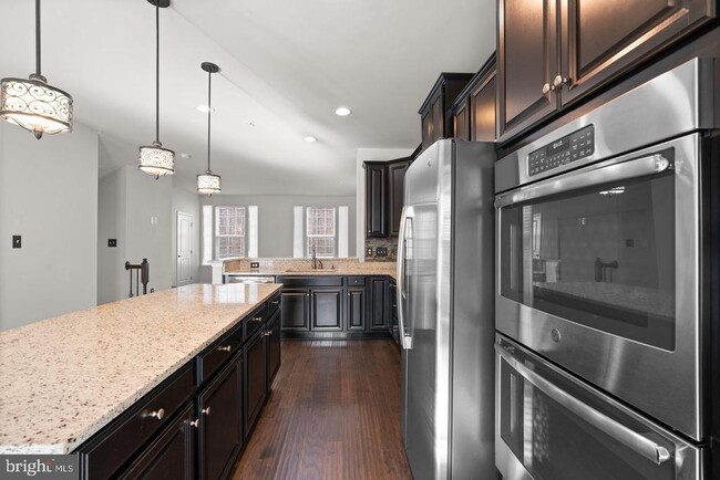 Building Photo - 9542 Watts Rd