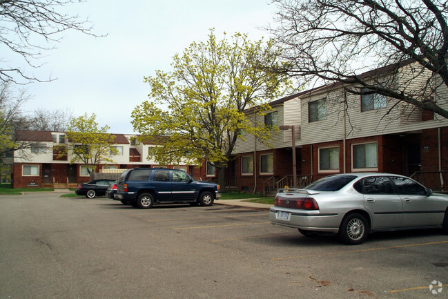 Building Photo - Medical Center Court Apartments