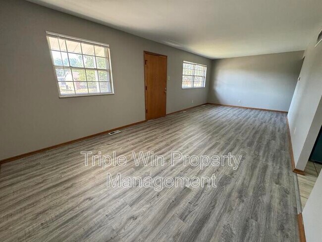 Building Photo - 515 Patterson Ln