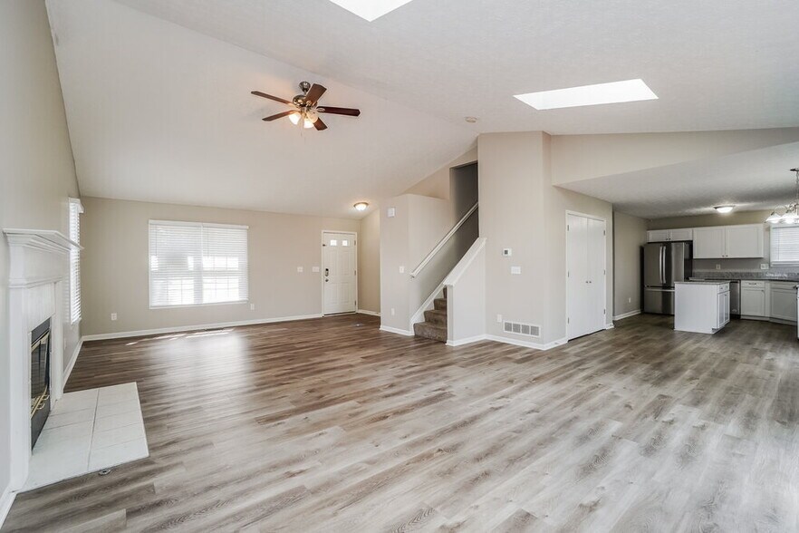 Building Photo - 5121 Tyler Henry Dr