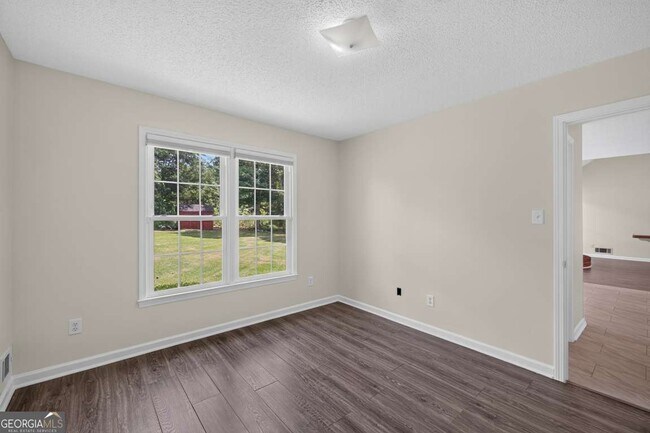 Building Photo - 1262 Bowman Rd
