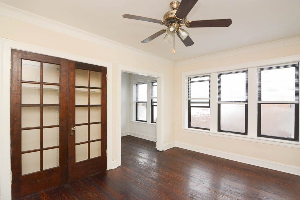Building Photo - 4646 N Paulina St