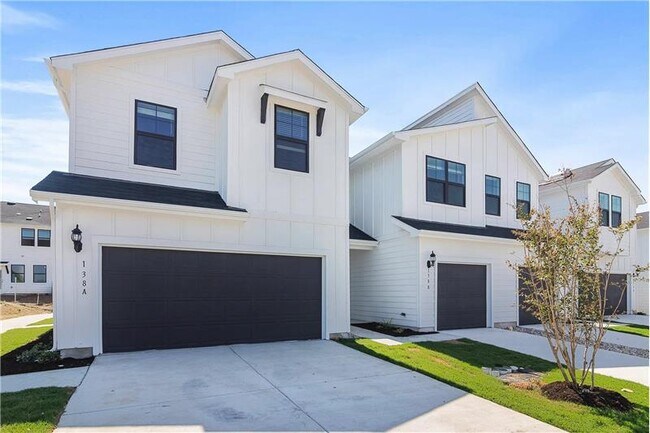 Building Photo - 151 Harvest Meadows Rd