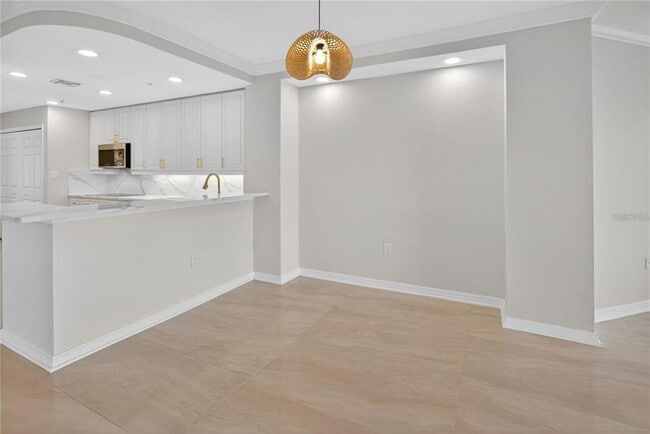 Building Photo - 5430 Eagles Point Cir