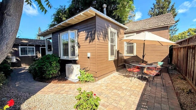 Building Photo - 1BD/1BA - Beautifully Updated Willow Glen Home with Mini-Splits, New Bath & Private Patio