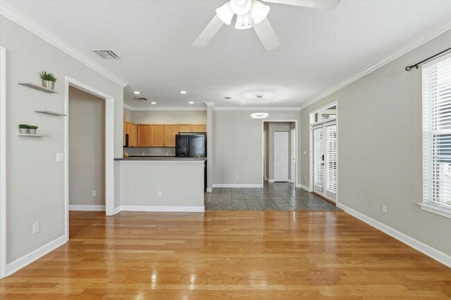 Building Photo - 3253 Stanhope Dr