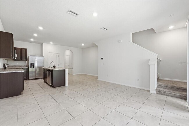 Building Photo - 1228 Yellow Finch Dr