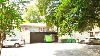 Building Photo - 425 Hawthorne St