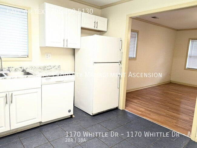 Building Photo - 1170 Whittle Dr SW