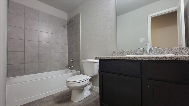 Building Photo - 15027 Sorrento Bay Ct