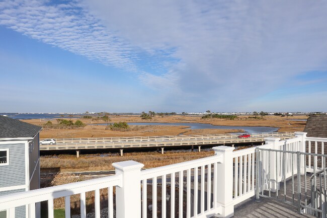 Building Photo - 38893 Verandah Bay Drive
